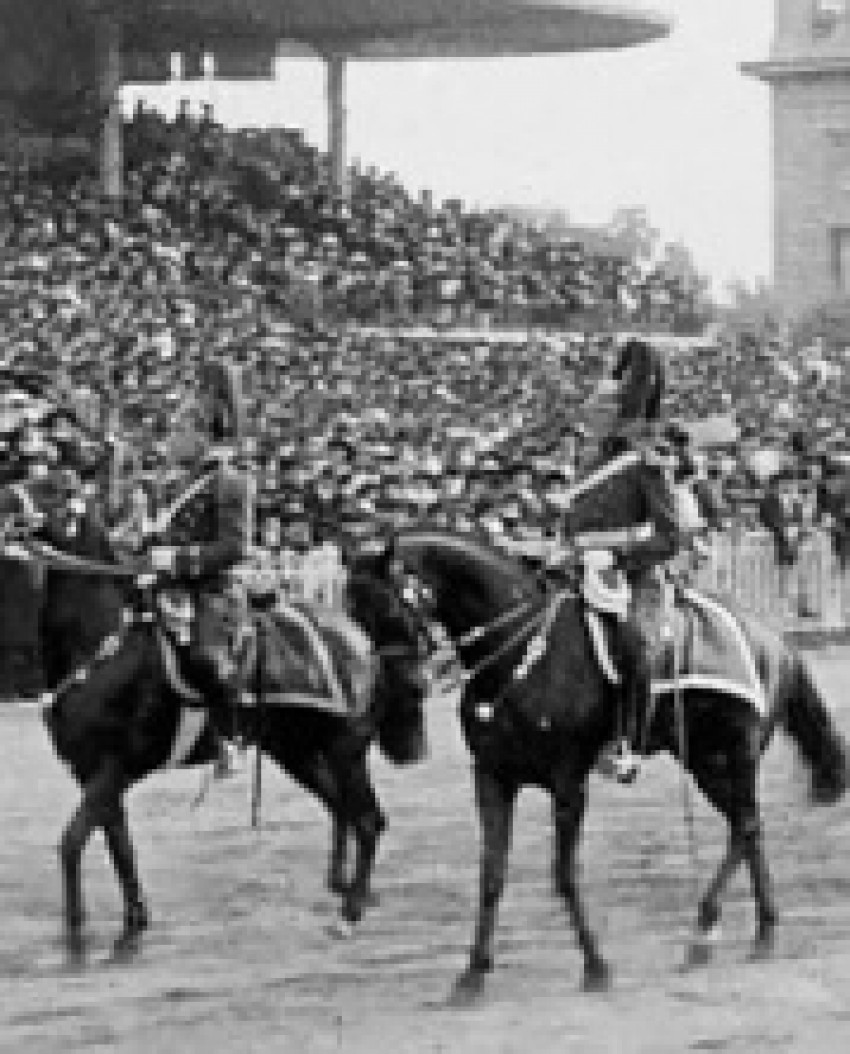 Desfile de las tropas, Hipódromo Argentino de Palermo, 1913.